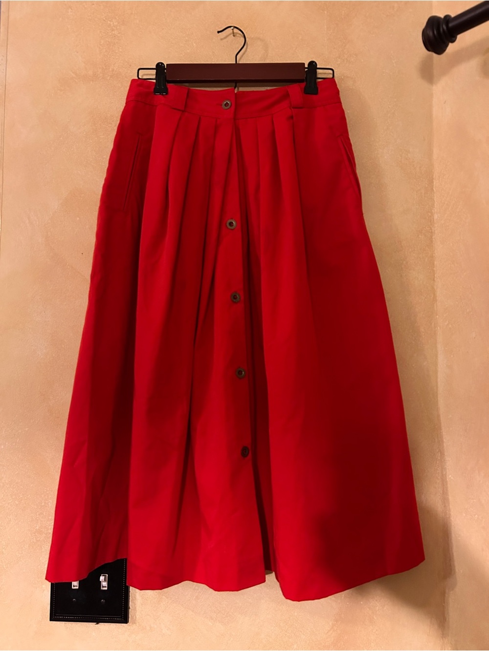 Women's Red Button-Front Midi Skirt